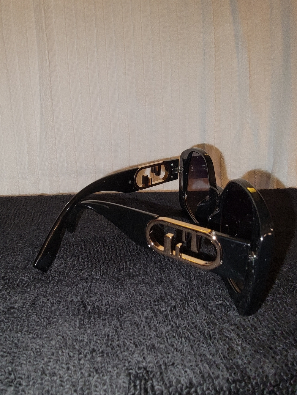 Black Rectangular Sunglasses with FF style Gold Logo Accent - Picture 3 of 4